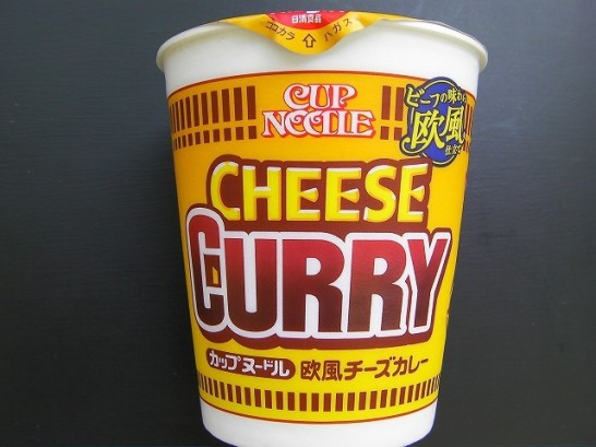 cup noodle european cheese curry (4)