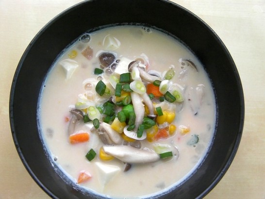 Soy milk miso soup (3)